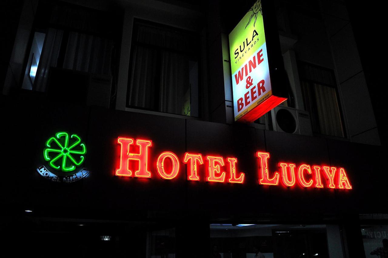 Hotel Luciya Kochi Buitenkant foto